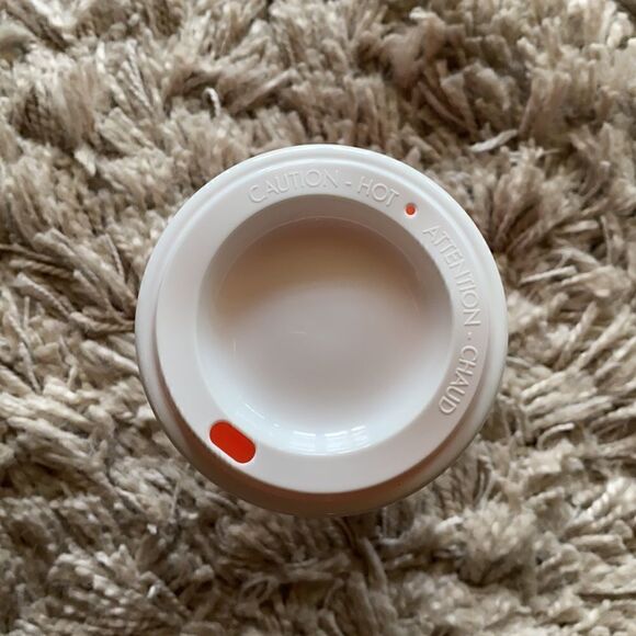Starbucks grande red cup day coffee tumbler. NWOT. Never used. - Picture 2 of 4